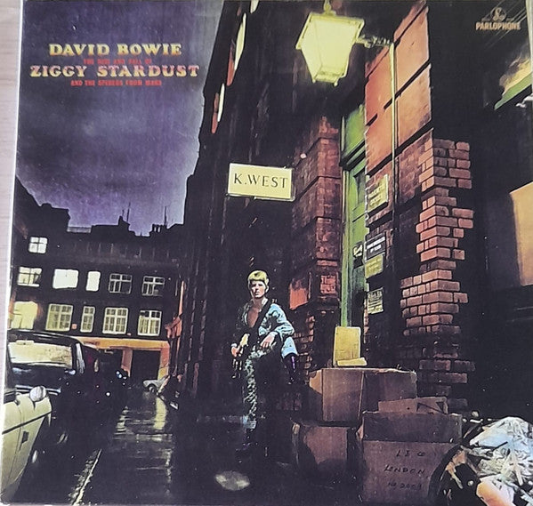 Album art for David Bowie - The Rise And Fall Of Ziggy Stardust And The Spiders From Mars